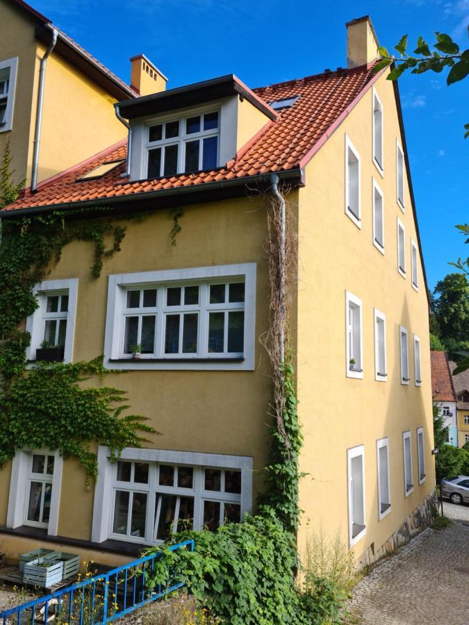 Apartament W Starej Szkole Apartment Srebrna Gora Bagian luar foto
