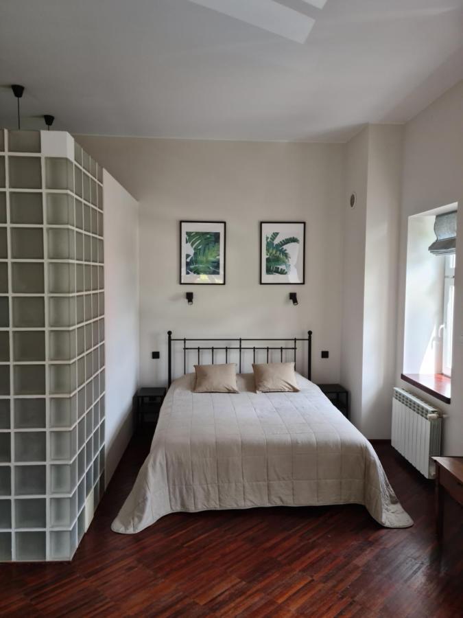 Apartament W Starej Szkole Apartment Srebrna Gora Bagian luar foto